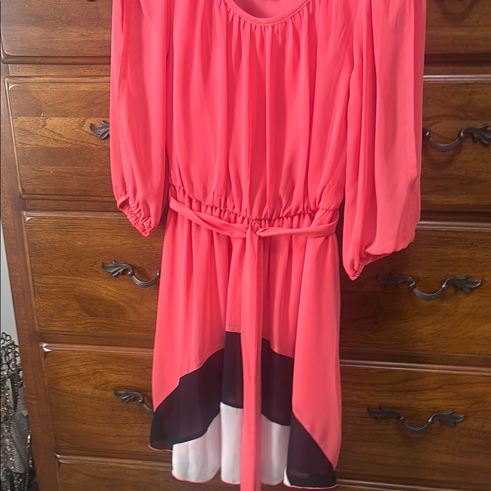 Chic Pink and Black Colorblock Dress